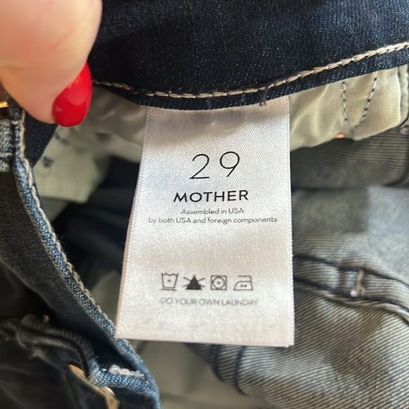 The Insider High Rise Crop Step Fray Bootcut Jeans in Tongue and Chic 29 - Picture 9 of 12